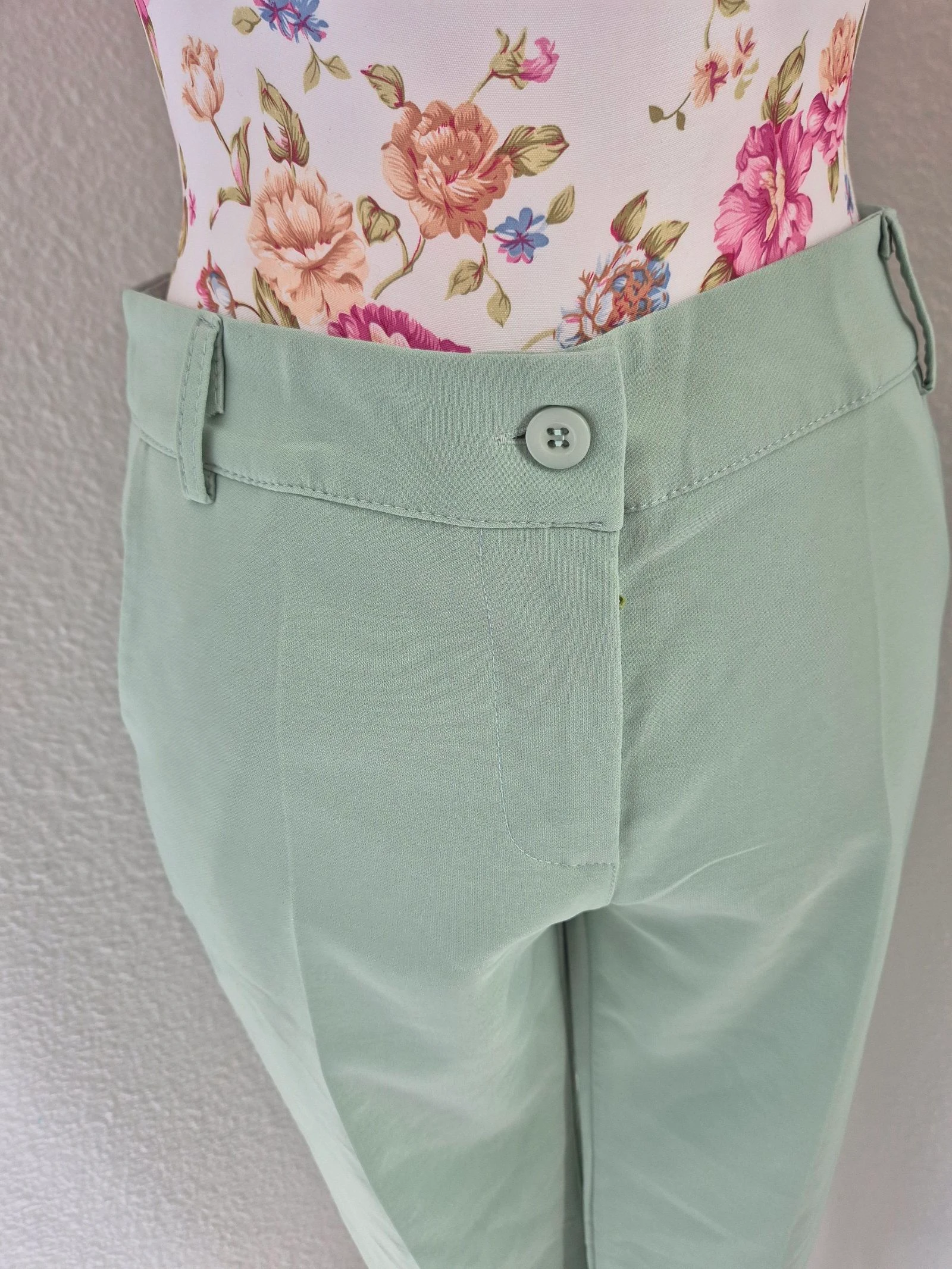 Calça social feminina Chika Girl M 38 verde-menta corte reto chique elegante Made in Italy – photo 2